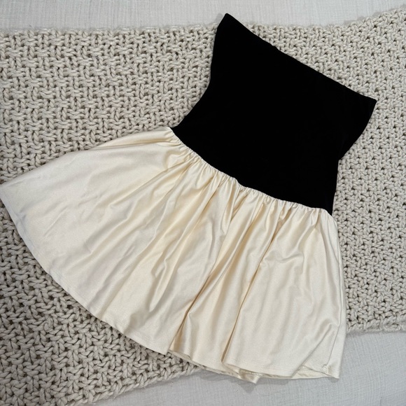 LBD 🖤 - Picture 5 of 7